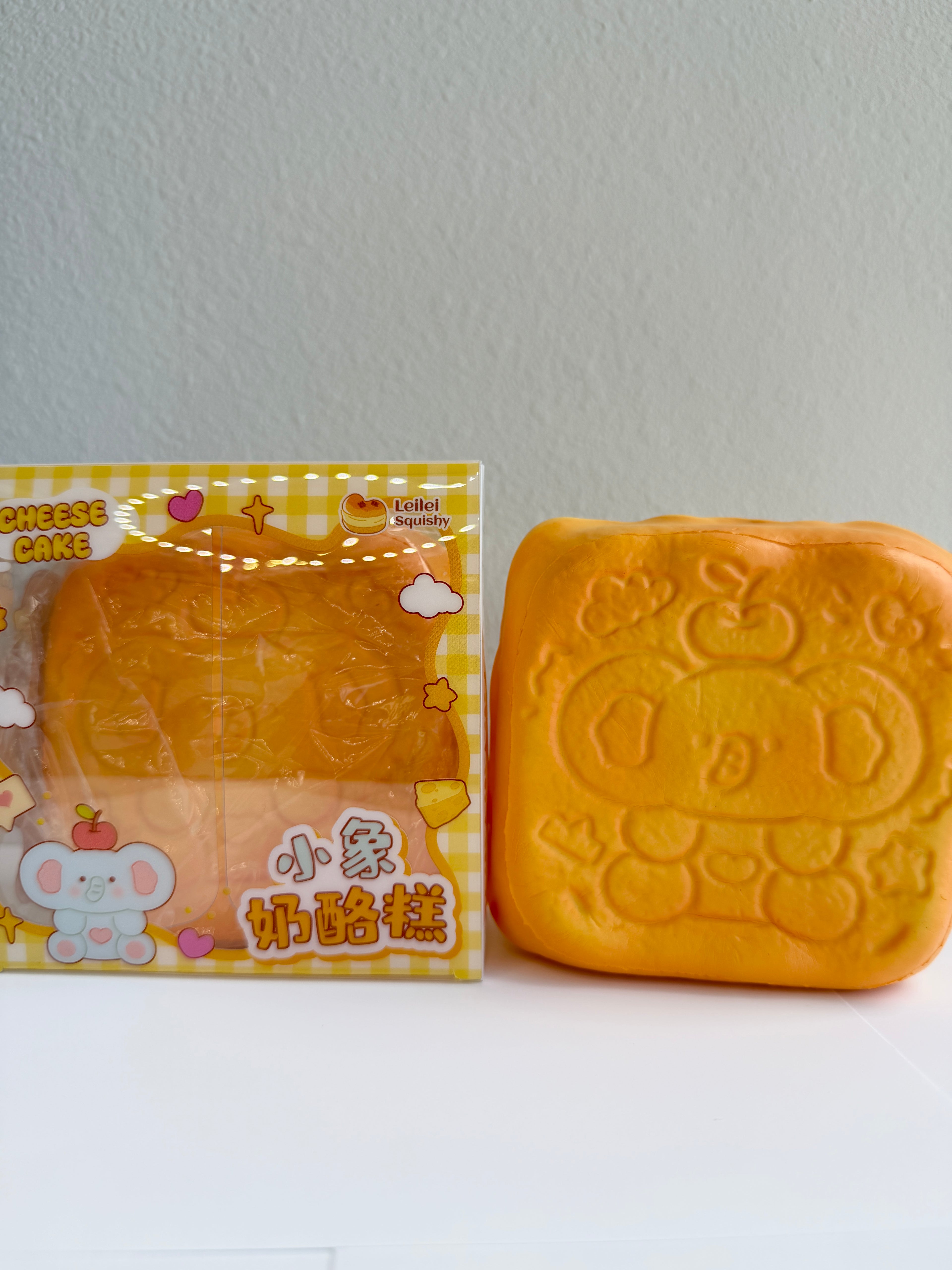 Leilei Elephant Bread Squishy