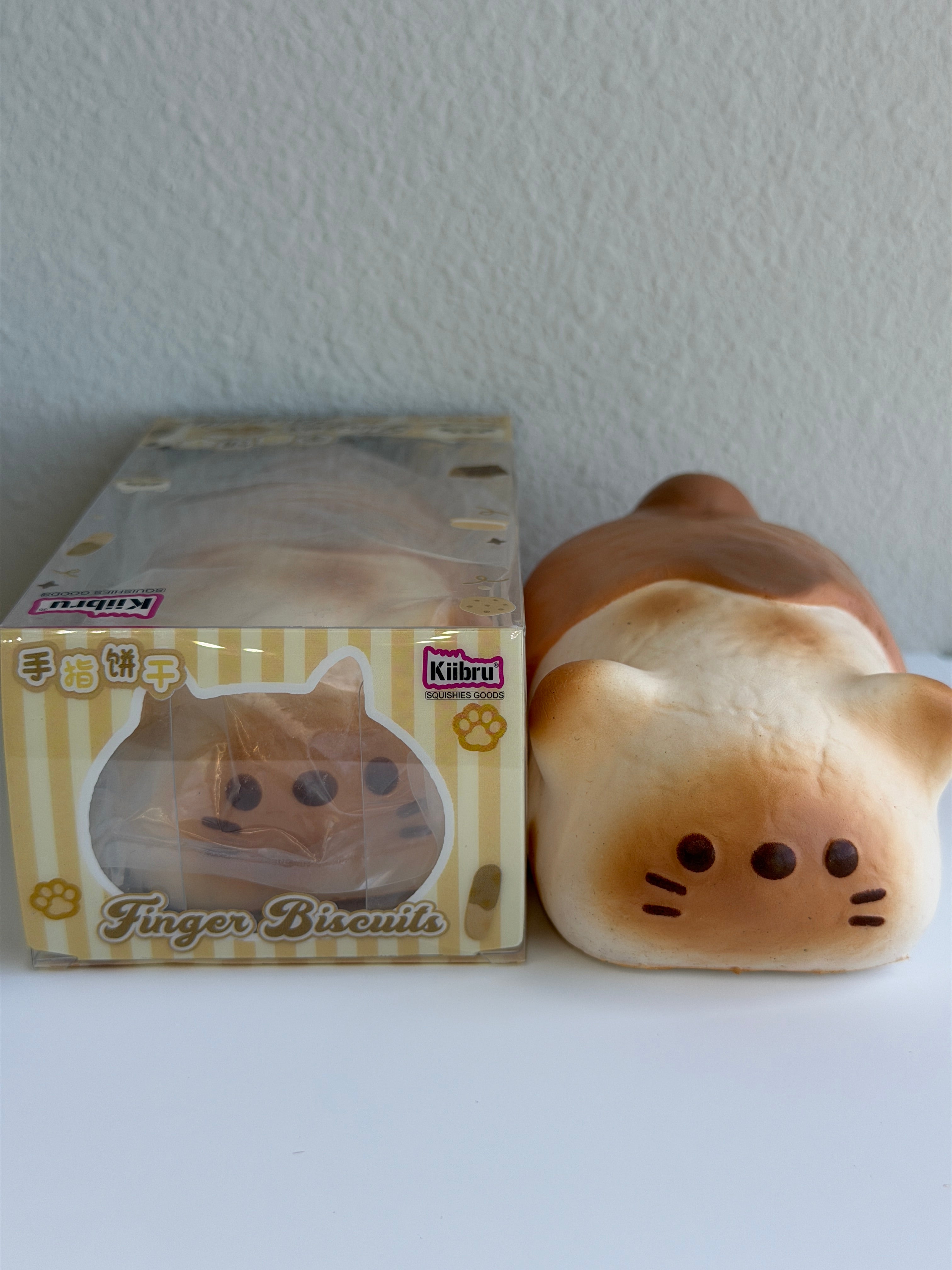 Kiibru Cat Biscuit Squishy