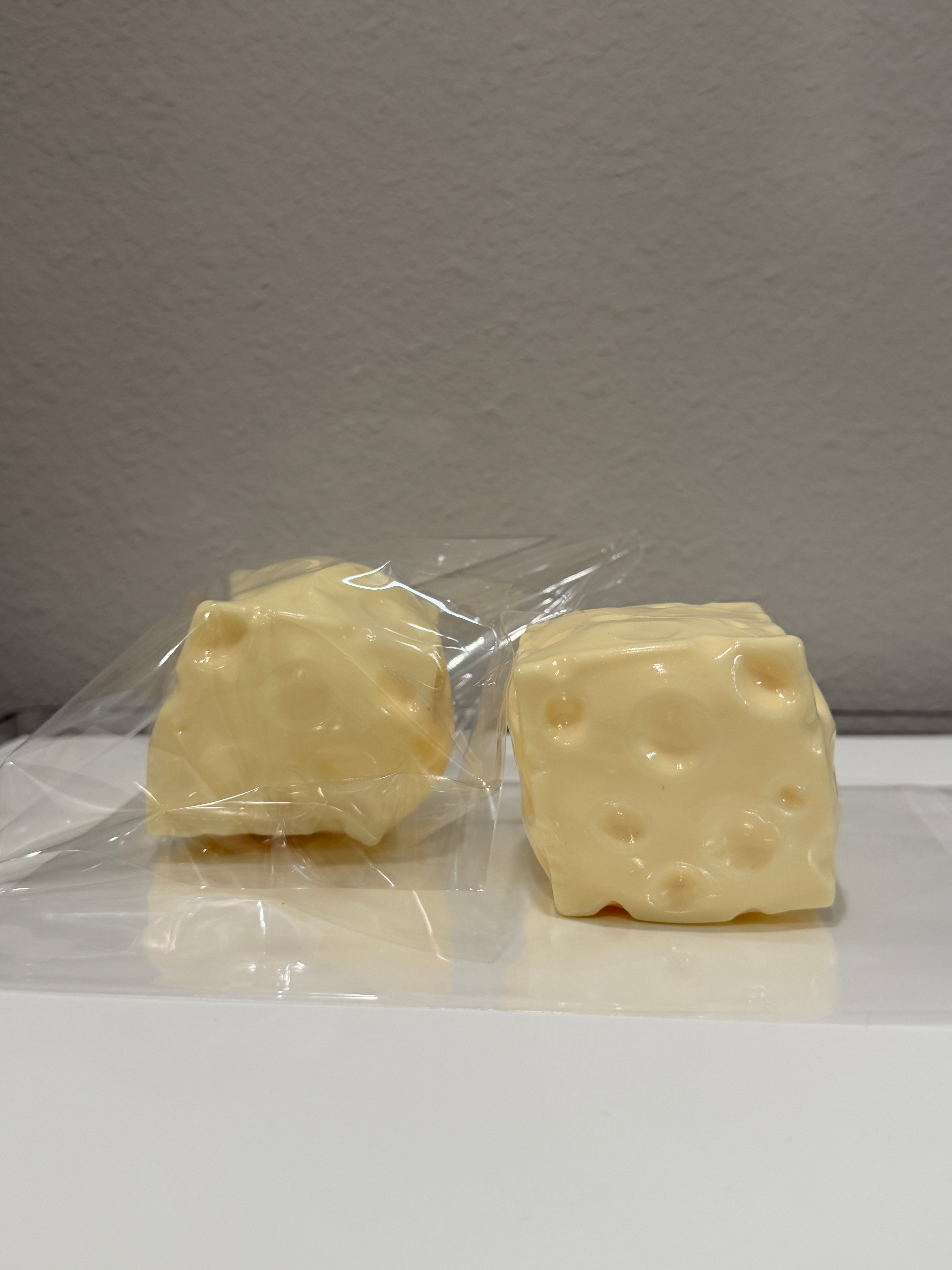 Creamy Mini Cheese Squishy