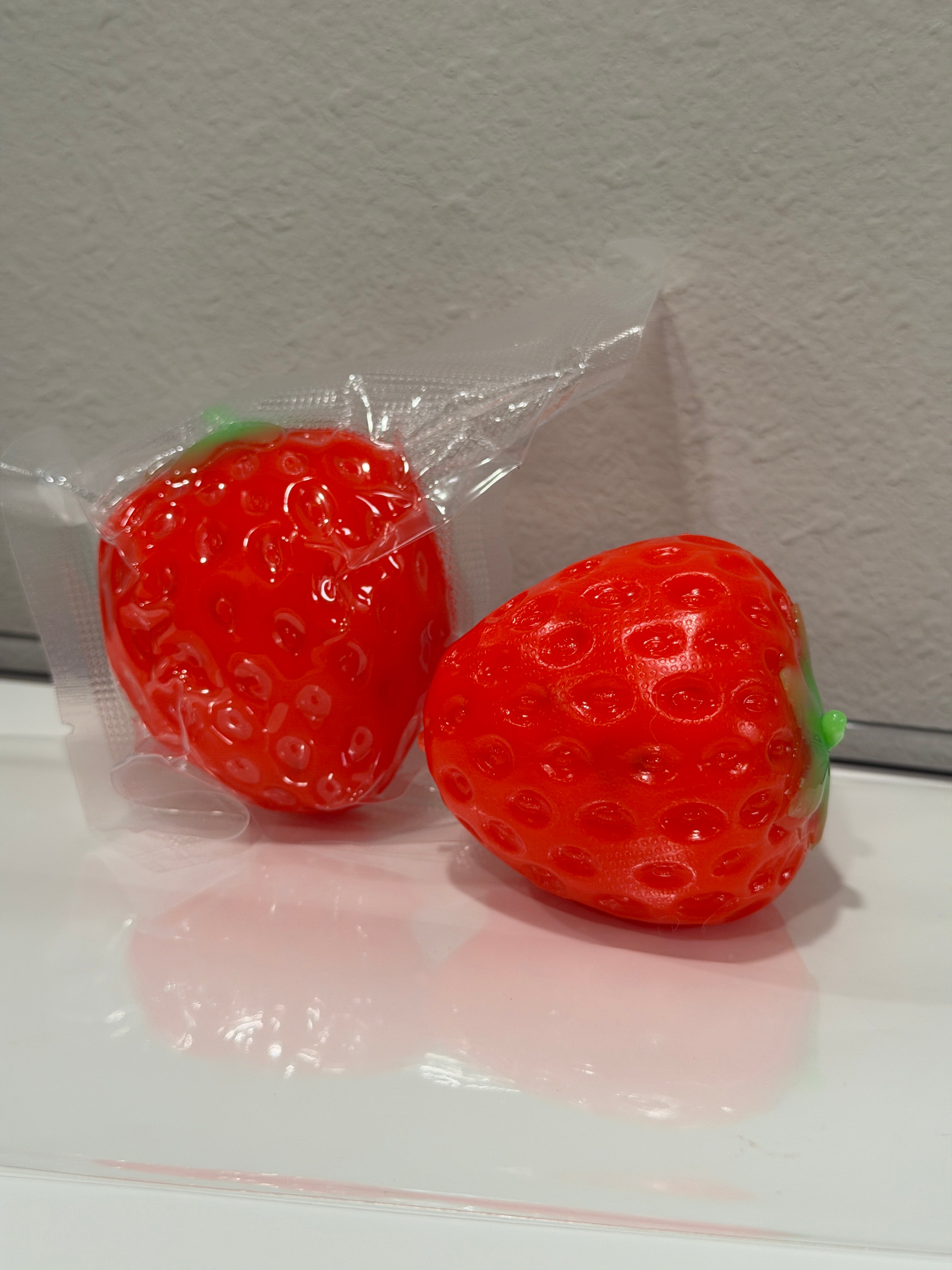 Crunchy Strawberry Squishy