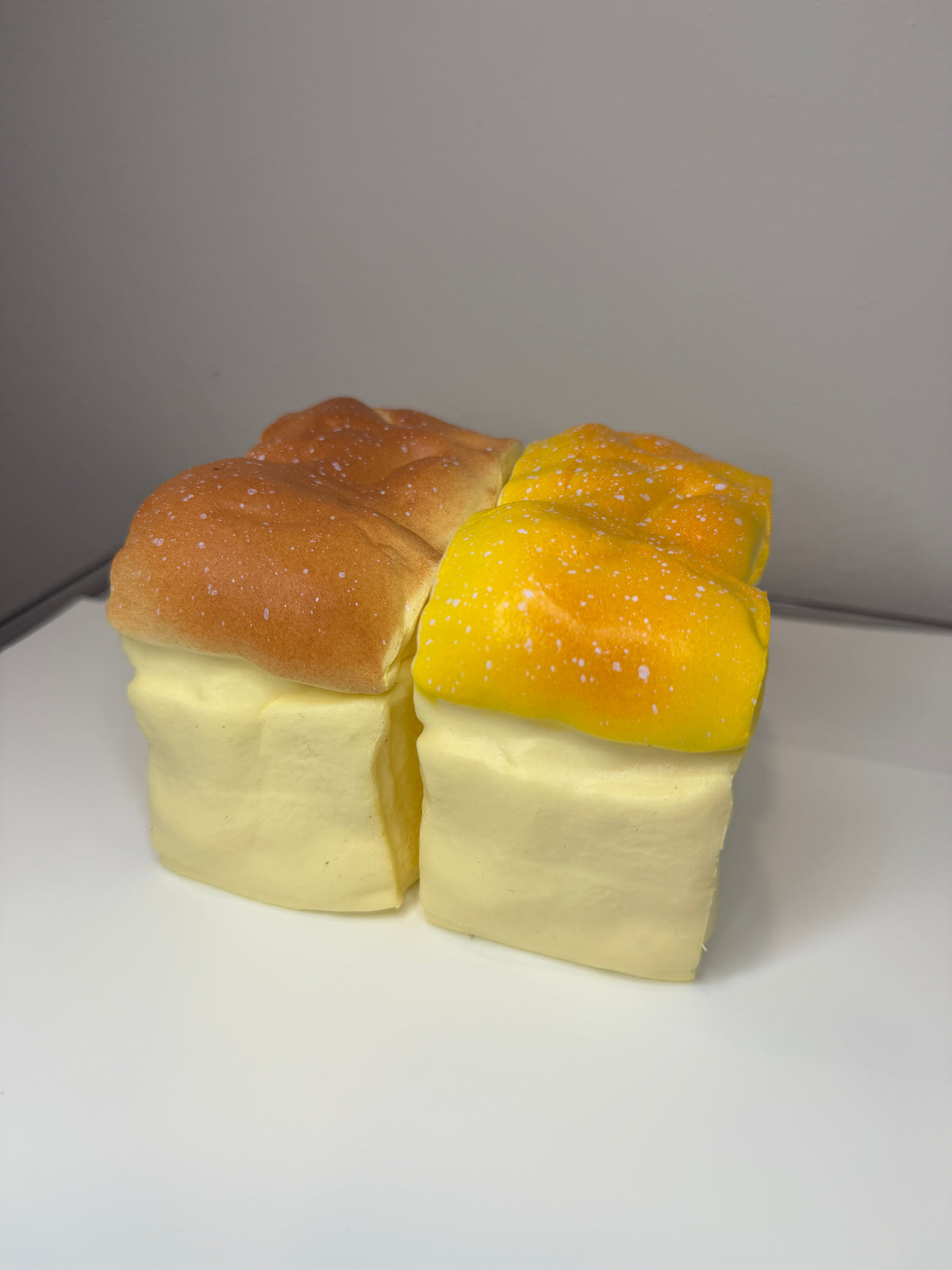 Hachimi Custard Cake Squishy