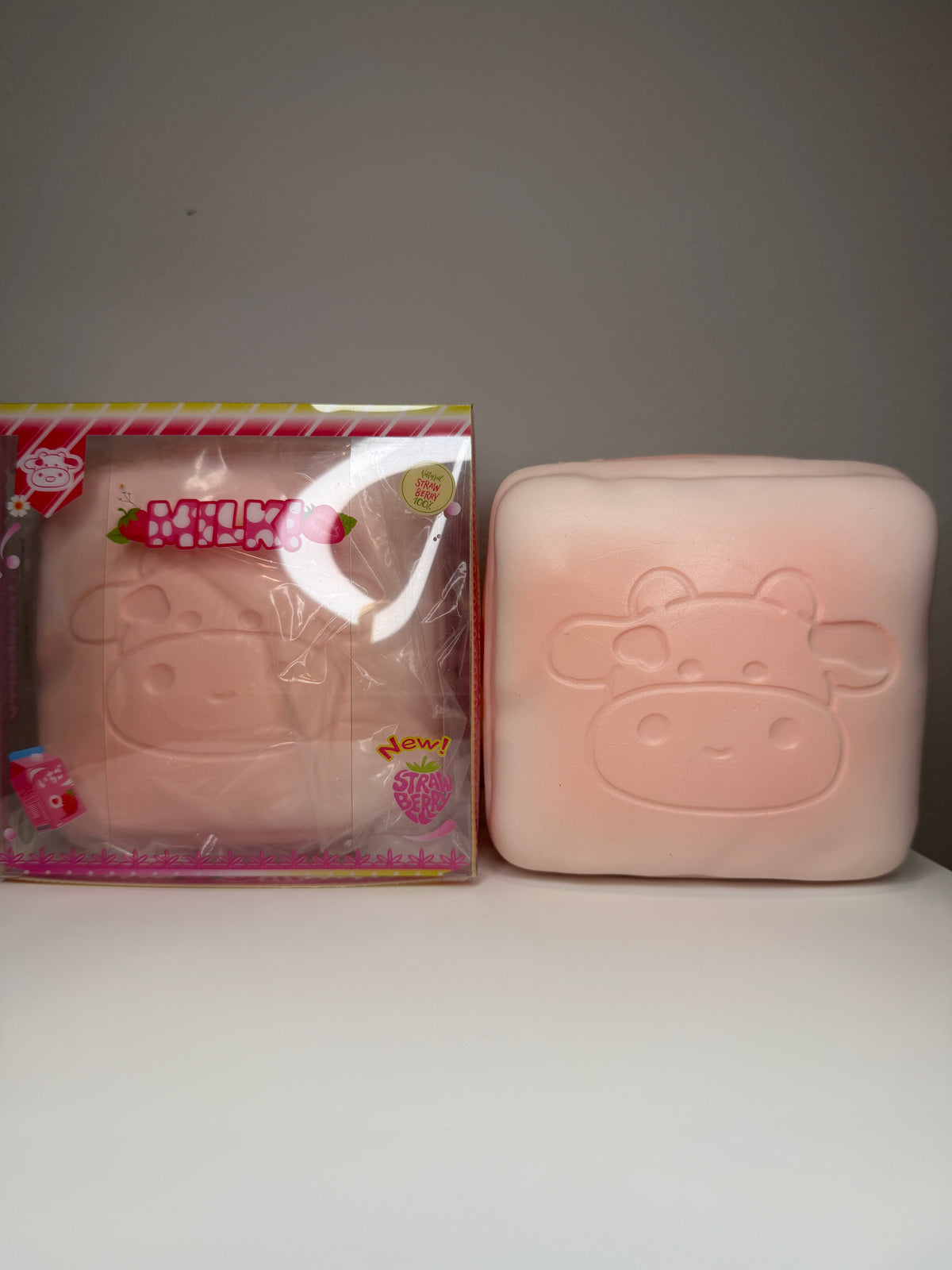Lisa Strawberry Milk Bread Squishy