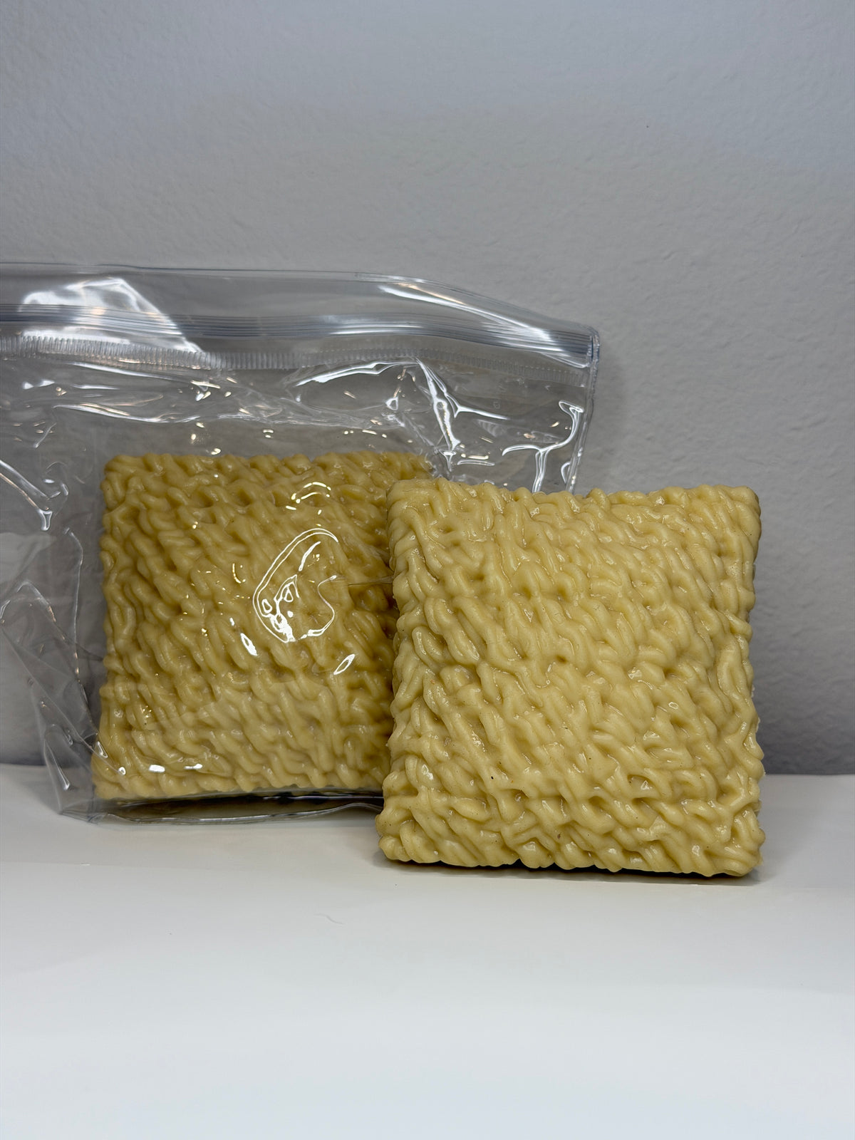Crunchy Noodle Squishy
