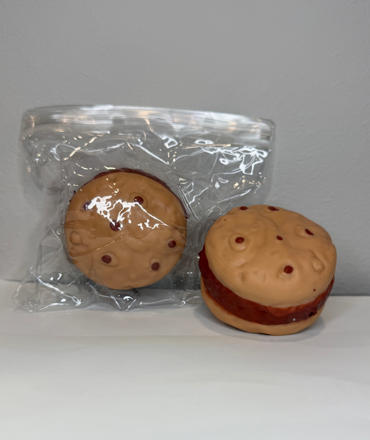 Crunchy Chocolate Cookie Squishy